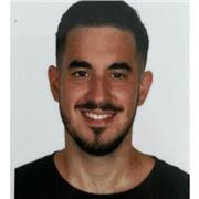 Soy una persona dinámica y creativa, que siempre busca dar con la opción y respuesta más adecuada a mi alumno/a.